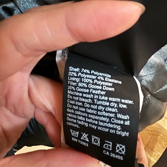 Helly Hansen Arctic Legacy Down Parka - like new - Picture 6 of 9